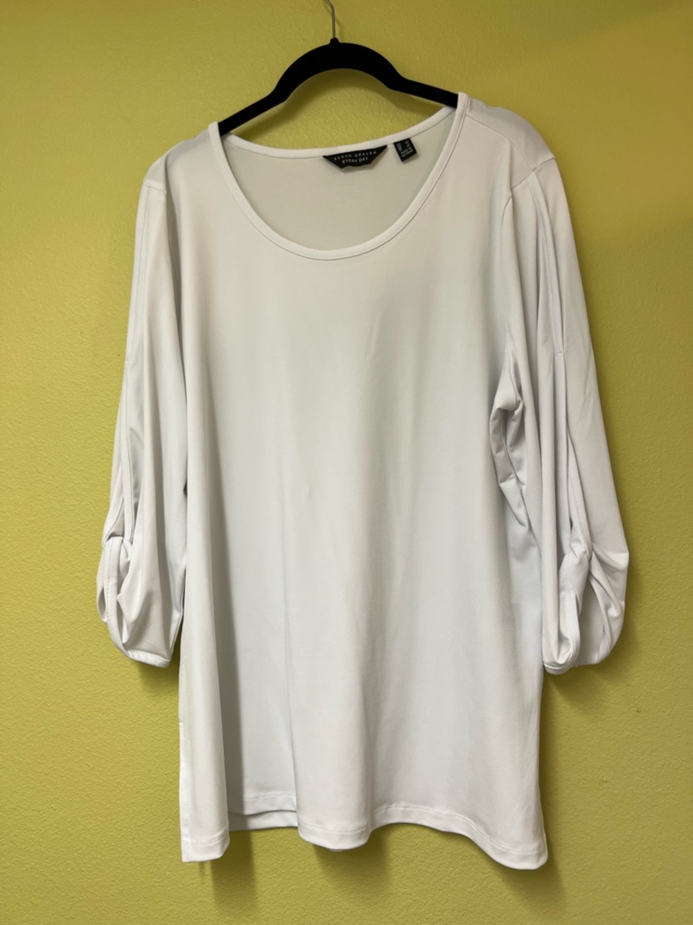 Susan Graver White Scoop Neck Long Sleeve Top